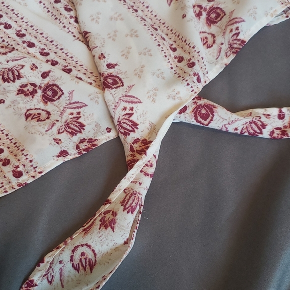 Pink Rose top - Picture 3 of 4